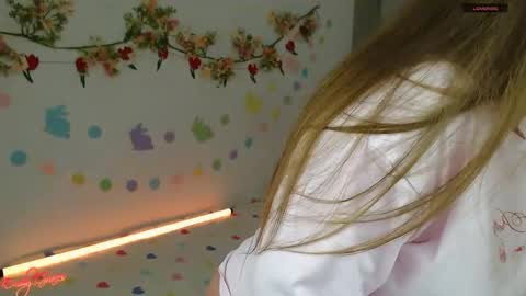 Emily online show from April 6, 12:08 am