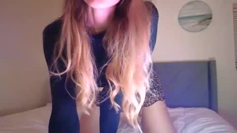 emilly online show from October 2, 1:56 am