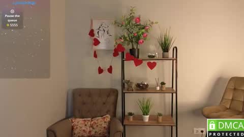 Snapshot of emina_woody chatting on March 1, 6:21 pm Tracy online show from March 1, 6:21 pm