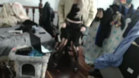 Snapshot of emma671 chatting on February 2, 5:48 pm emma online show from February 2, 5:48 pm