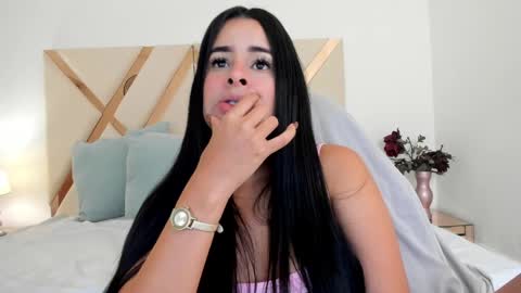 Emma Castillo online show from April 10, 10:36 pm