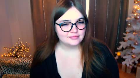 Snapshot of emma_dorn chatting on December 12, 11:07 am Eva online show from December 12, 11:07 am