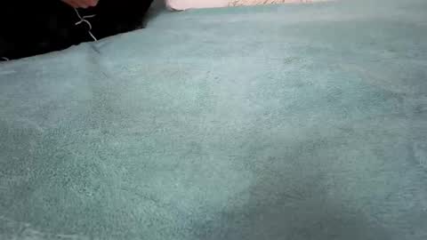 Emma online show from February 8, 12:30 pm