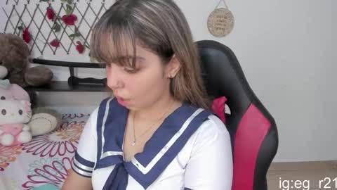 emma_grayys online show from October 18, 3:42 am