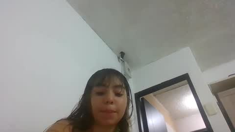 emma_grayys online show from December 17, 6:08 am