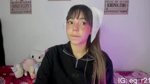 Snapshot of emma_grayys chatting on June 27, 7:13 am emma_grayys online show from June 27, 7:13 am
