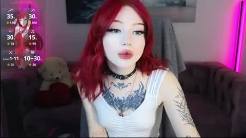 emma_kirks online show from April 20, 1:36 pm