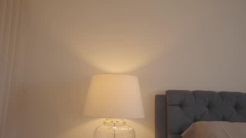 emma_lu1 online show from November 18, 4:00 pm