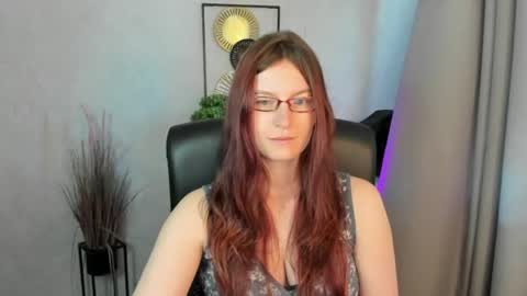 emma online show from July 8, 5:23 am