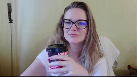 emma_misty_ online show from October 27, 6:17 am