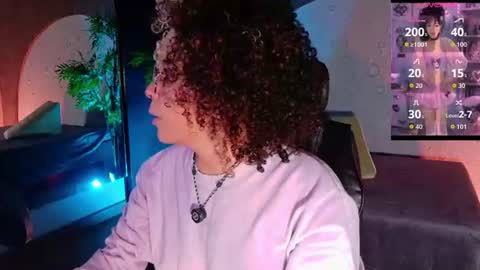 Snapshot of emma_nakamura chatting on July 1, 10:06 am online show from July 1, 10:06 am