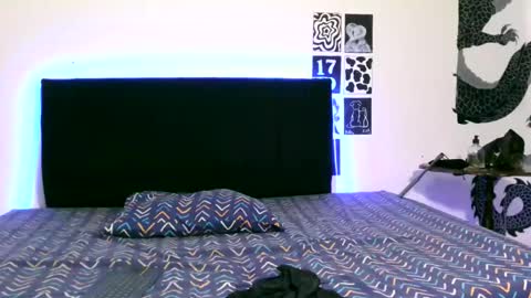 Snapshot of emma_ortega chatting on February 22, 10:09 pm emma ortega online show from February 22, 10:09 pm