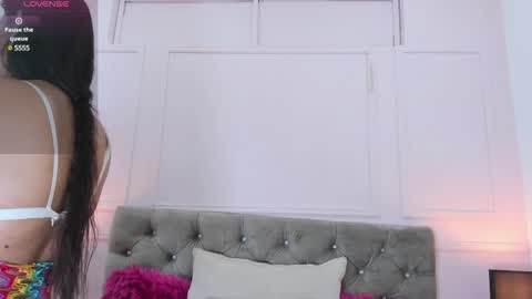 Emma online show from February 11, 11:43 am