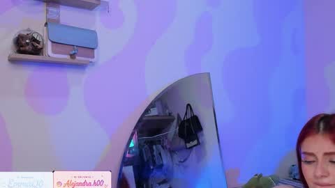 Snapshot of emma_queens1 chatting on June 4, 11:11 pm Emma online show from June 4, 11:11 pm