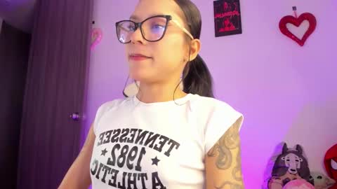 Emma online show from February 25, 12:42 am