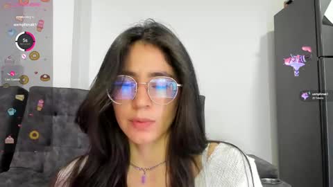 Emma online show from February 16, 5:15 am