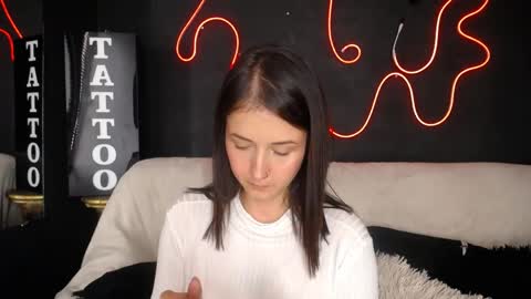 Emma Black online show from April 16, 3:57 pm