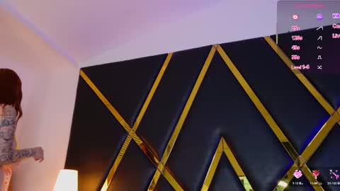 Snapshot of emmacasttro chatting on July 6, 3:25 pm Emma online show from July 6, 3:25 pm
