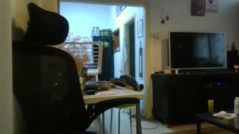 Snapshot of emmagold123 chatting on February 22, 7:34 am Ariel online show from February 22, 7:34 am