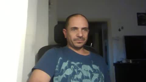 Snapshot of emmagold123 chatting on March 6, 3:24 pm Ariel online show from March 6, 3:24 pm