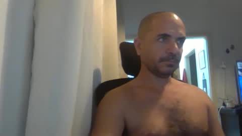 Snapshot of emmagold123 chatting on September 20, 8:10 pm Ariel online show from September 20, 8:10 pm