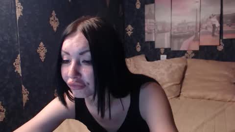 EmmaGoldX online show from December 4, 9:01 pm