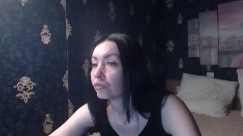 EmmaGoldX online show from February 8, 11:24 am