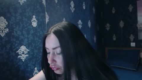 Snapshot of emmagoldx chatting on April 23, 8:35 am EmmaGoldX online show from April 23, 8:35 am