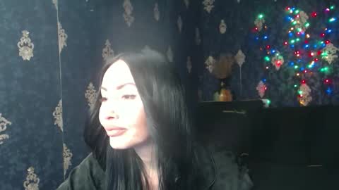 Snapshot of emmagoldx chatting on May 14, 12:17 am EmmaGoldX online show from May 14, 12:17 am