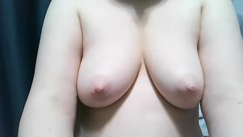 emmamelody online show from March 28, 12:10 am