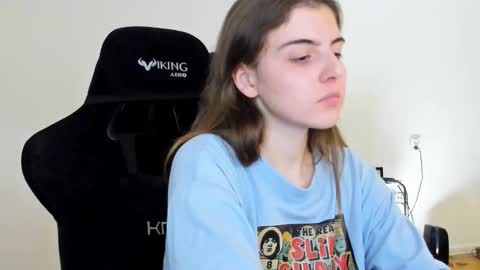 Emma online show from September 26, 8:24 pm