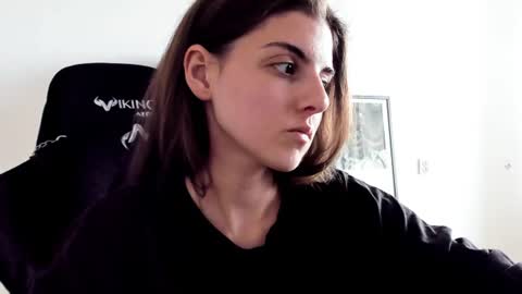 Emma online show from July 9, 11:14 am