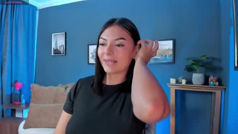 EMMA  online show from May 8, 1:05 pm