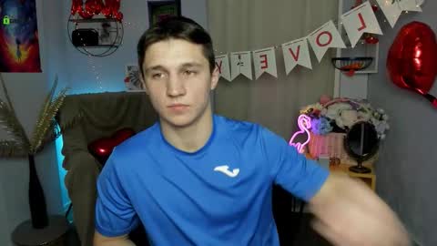 Emmi online show from February 12, 7:03 am