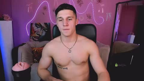 Emmi online show from April 18, 7:58 pm