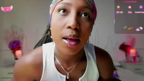 Sara online show from September 19, 11:33 am