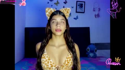 Emmie online show from June 29, 11:27 pm