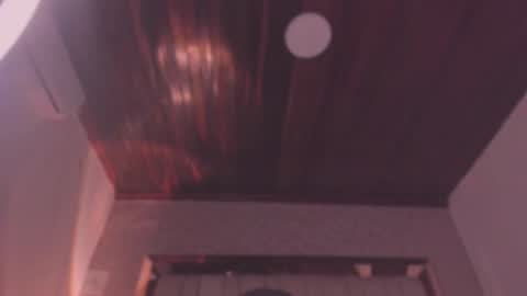 Snapshot of emmily_savage chatting on June 27, 11:59 am online show from June 27, 11:59 am