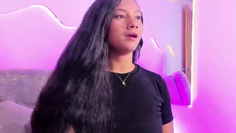 Snapshot of emmilybratz chatting on August 8, 3:30 am EMMILY online show from August 8, 3:30 am