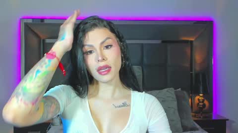 Emmily Santibaez online show from December 9, 1:45 pm