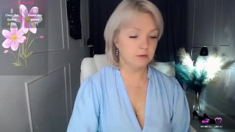 emmmam online show from September 24, 1:47 pm