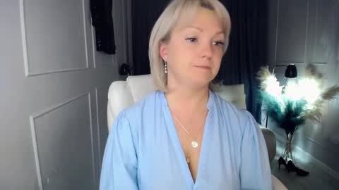 emmmam online show from October 11, 1:16 am