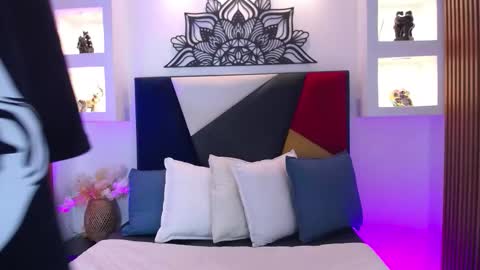 Snapshot of emmo_boy chatting on February 28, 8:10 pm SERGIO online show from February 28, 8:10 pm