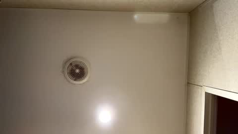 Snapshot of emmwarr1514 chatting on February 13, 12:00 pm emmwarr1514 online show from February 13, 12:00 pm