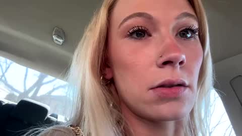 Snapshot of emmwarr1514 chatting on March 10, 2:48 pm emmwarr1514 online show from March 10, 2:48 pm