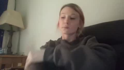Snapshot of emmwarr1514 chatting on March 14, 2:55 pm emmwarr1514 online show from March 14, 2:55 pm