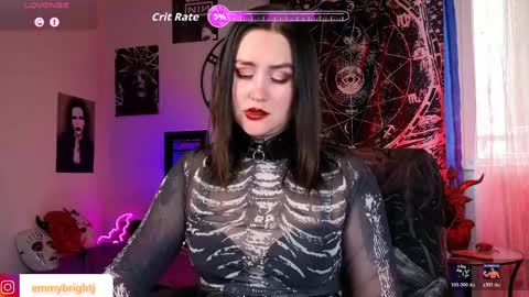 Emmy Bright     50  online show from April 5, 2:31 am