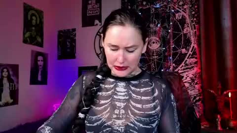 Snapshot of emmybrightj_ chatting on May 22, 2:51 am Emmy Bright 50 online show from May 22, 2:51 am
