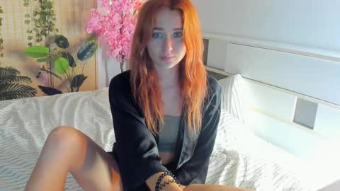 Emmylie online show from June 3, 6:24 pm