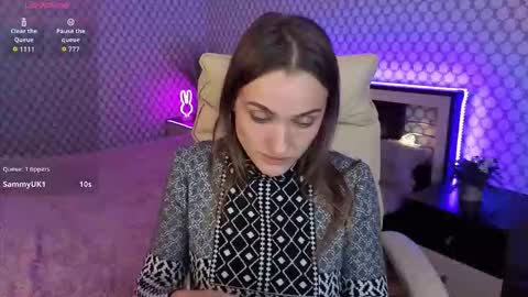 Emma online show from October 11, 12:36 pm
